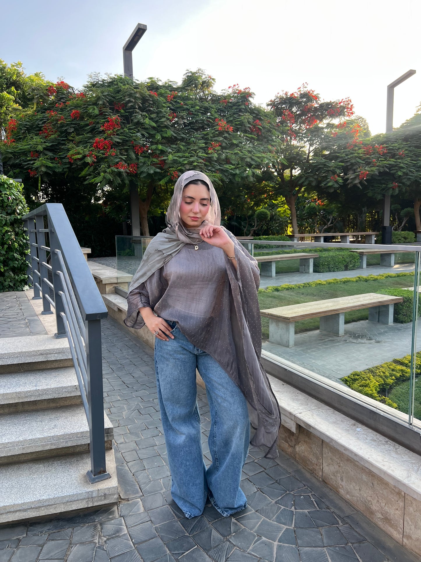 The not basic mayla - Dark grey